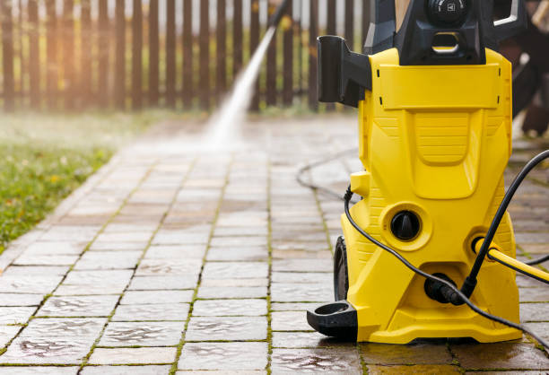 Best Animal Enclosure Cleaning  in Montrose, NY